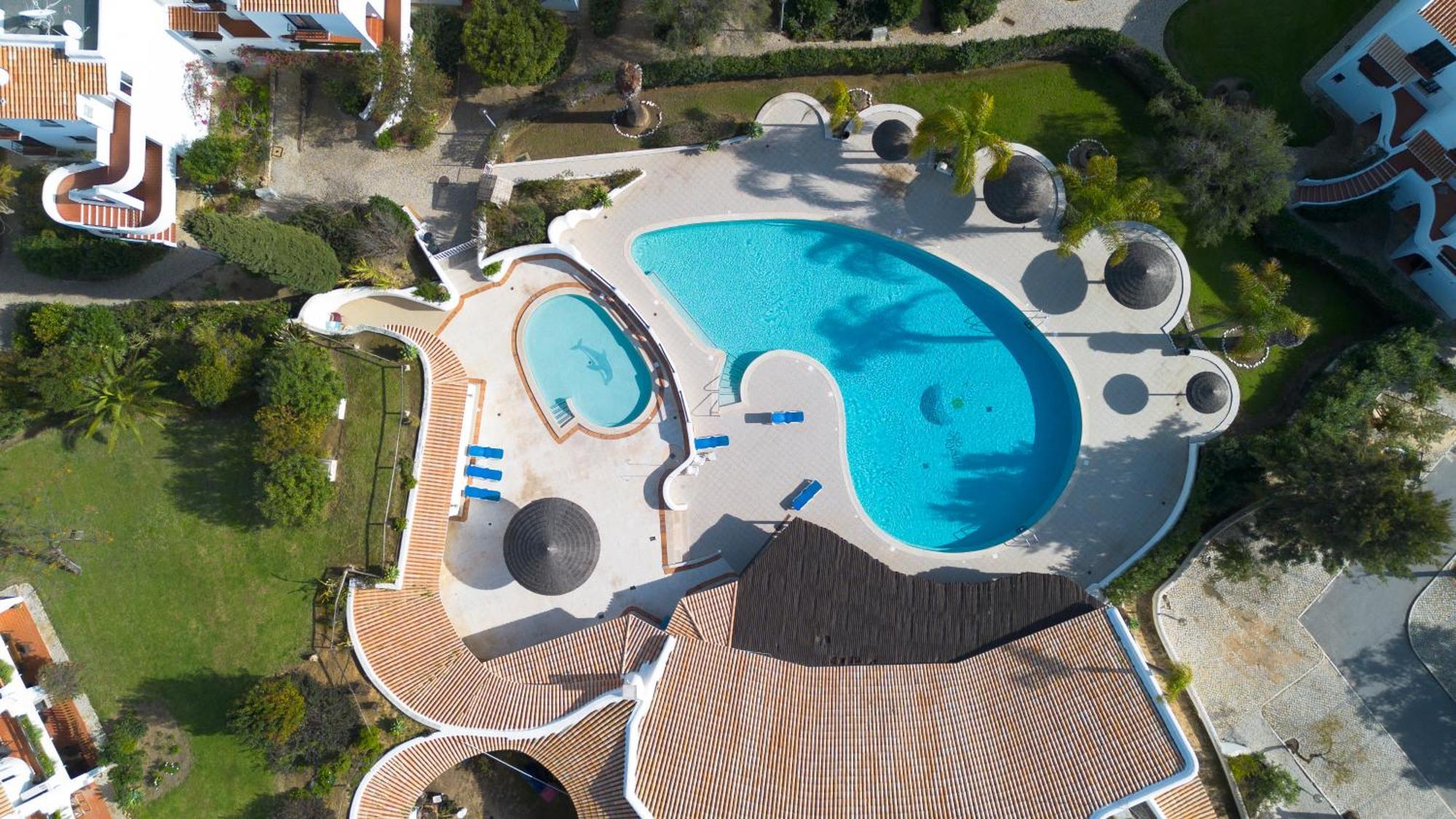 Seacoast Retreat With Pool And Beach Access By Drago Rentals Albufeira Exterior photo